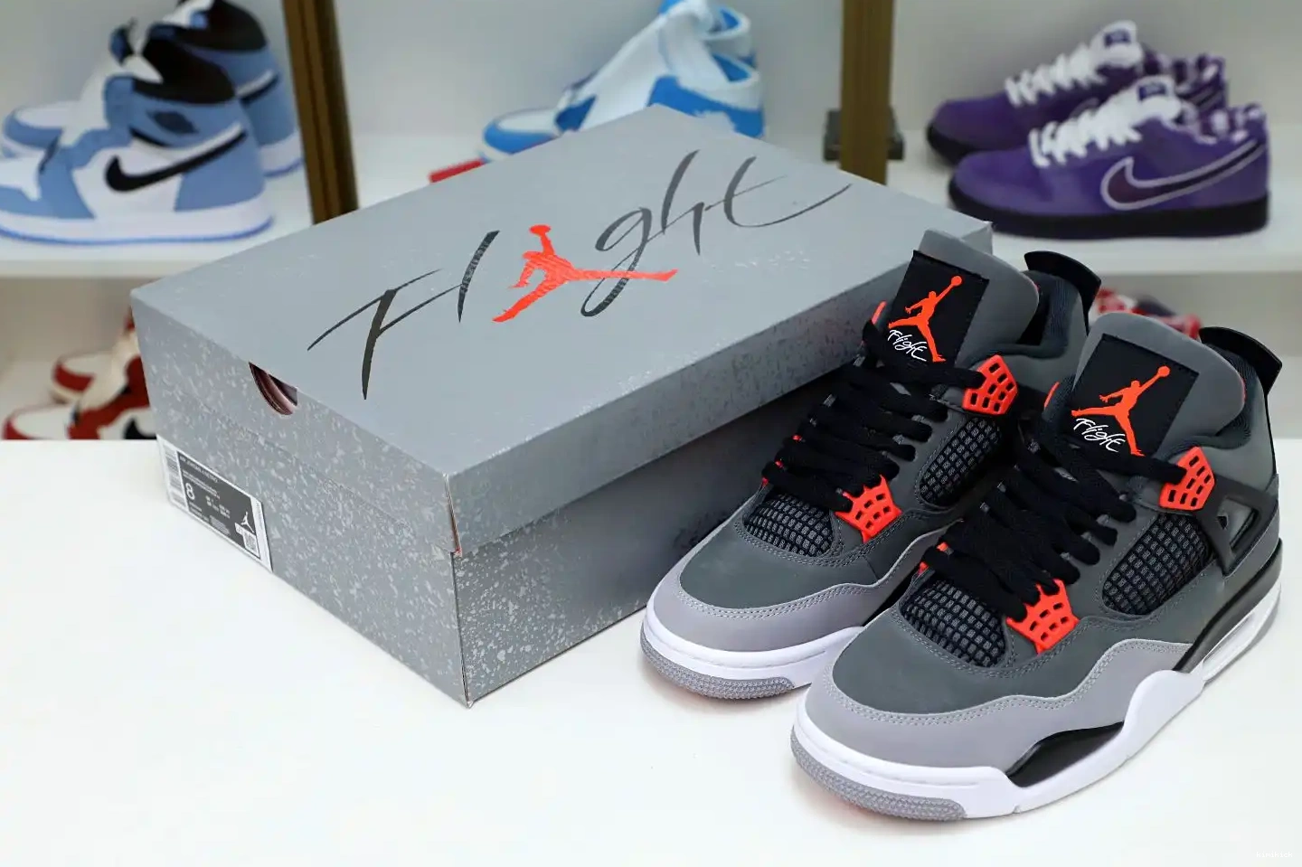 INFRARED JORDAN Kimikick 4 AIR 0514